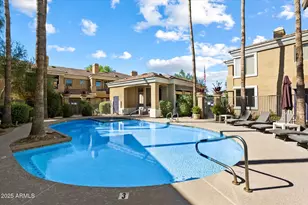 1411 E Orangewood Ave, Phoenix, AZ 85020 - Photo 30