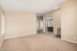 1427 W Amanda Ln, Tempe, AZ 85284 - Photo 6