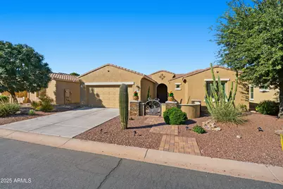 42938 W Kingfisher Drive, Maricopa, AZ 85138 - Photo 2