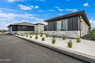 6873 E Camden Ln, Prescott Valley, AZ 86315 - Photo 8