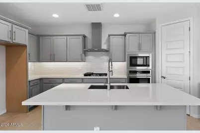 16934 W Thurman Drive, Goodyear, AZ 85338 - Photo 6