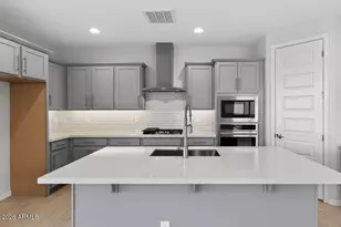 16934 W Thurman Dr, Goodyear, AZ 85338 - Photo 6