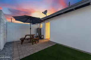 299 S Oregon St, Chandler, AZ 85225 - Photo 2