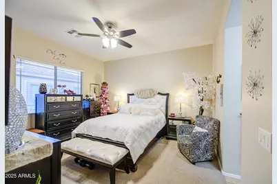 42424 N Gavilan Peak Parkway #63212, Anthem, AZ 85086 - Photo 16