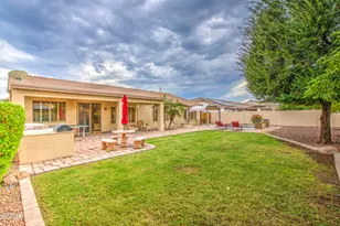 8182 W Crocus Dr, Peoria, AZ 85381 - Photo 32