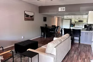4165 N Craftsman Ct, Scottsdale, AZ 85251 - Photo 2