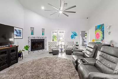 6030 E Winchcomb Drive, Scottsdale, AZ 85254 - Photo 4