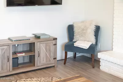 5101 E Winchcomb Drive, Scottsdale, AZ 85254 - Photo 16