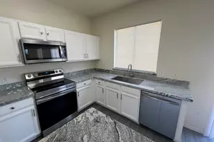 1213 S 121st Ln, Avondale, AZ 85323 - Photo 8