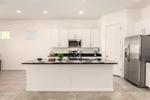 10502 W Swayback Pass, Peoria, AZ 85383 - Photo 10