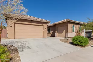 10502 W Swayback Pass, Peoria, AZ 85383 - Photo 2