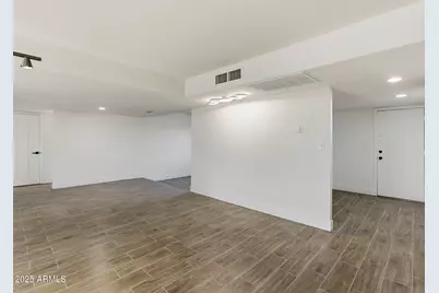 6737 S Palm Drive, Tempe, AZ 85283 - Photo 18