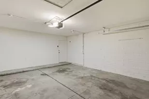 6737 S Palm Dr, Tempe, AZ 85283 - Photo 40