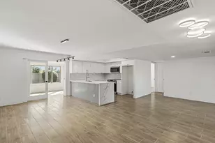 6737 S Palm Dr, Tempe, AZ 85283 - Photo 10