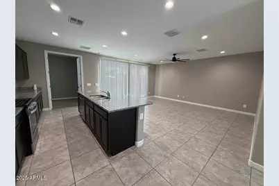 38163 W Santa Monica Avenue, Maricopa, AZ 85138 - Photo 12