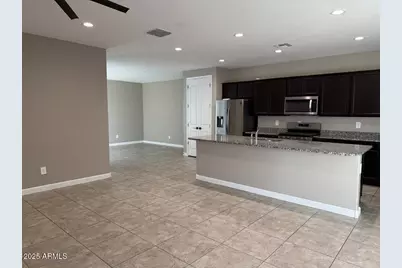 38163 W Santa Monica Avenue, Maricopa, AZ 85138 - Photo 8