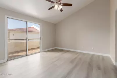10610 S 48th Street #2013, Phoenix, AZ 85044 - Photo 8