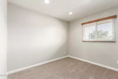 8564 E McDonald Drive, Scottsdale, AZ 85250 - Photo 18