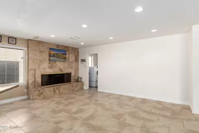 19002 N 8th Avenue, Phoenix, AZ 85027 - Photo 10