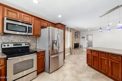 19002 N 8th Avenue, Phoenix, AZ 85027 - Photo 4