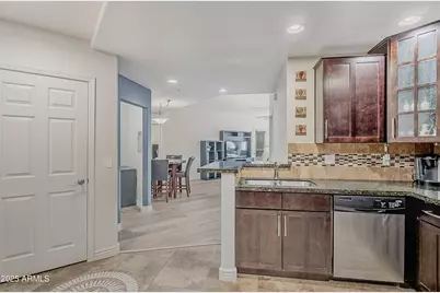 5350 E Deer Valley Drive #3267, Phoenix, AZ 85054 - Photo 14