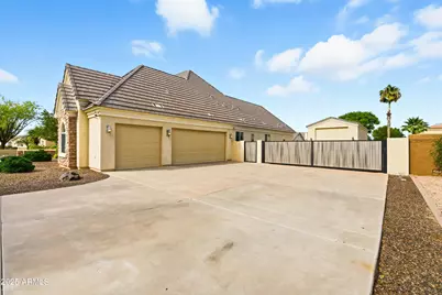 2670 E Vallejo Court, Gilbert, AZ 85298 - Photo 2