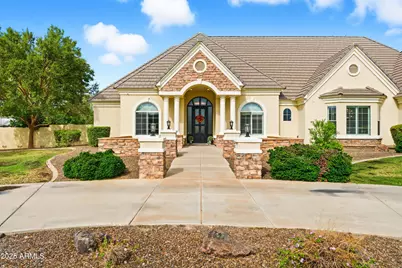 2670 E Vallejo Court, Gilbert, AZ 85298 - Photo 10