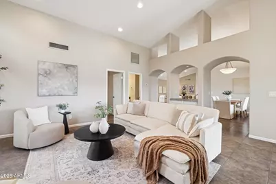 510 S Lagoon Drive, Gilbert, AZ 85233 - Photo 6