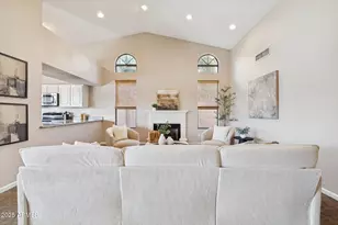 510 S Lagoon Dr, Gilbert, AZ 85233 - Photo 12
