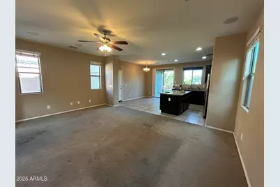 8623 S 40th Drive, Laveen, AZ 85339 - Photo 4