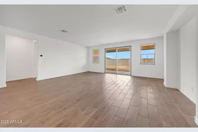 14789 W Lariat Lane, Surprise, AZ 85387 - Photo 10