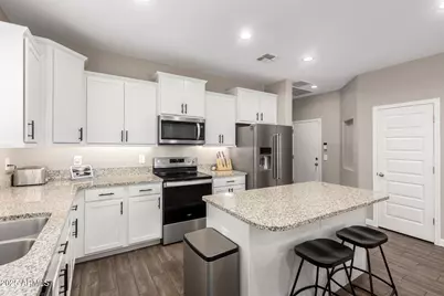 18843 W Farmer Road, Buckeye, AZ 85326 - Photo 10