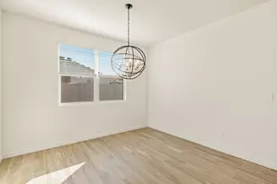 17770 W Odeum Ln, Goodyear, AZ 85338 - Photo 12