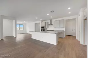 14857 W Lariat Ln, Surprise, AZ 85387 - Photo 8