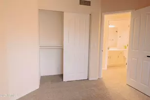 4705 E Jaeger Rd, Phoenix, AZ 85050 - Photo 28