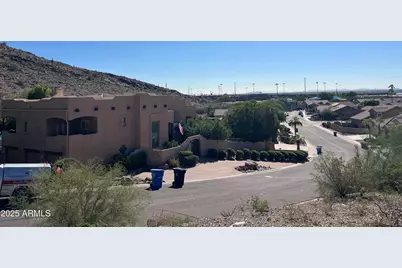 2473 E Glenhaven Drive #9, Phoenix, AZ 85048 - Photo 1