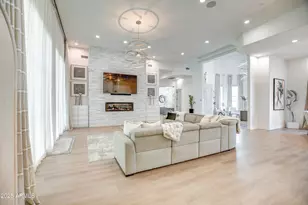 10651 E Cactus Rd, Scottsdale, AZ 85259 - Photo 42