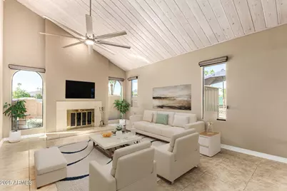 26433 S Lakemont Drive, Sun Lakes, AZ 85248 - Photo 2