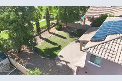 14247 W Rosewood Drive, Surprise, AZ 85379 - Photo 2