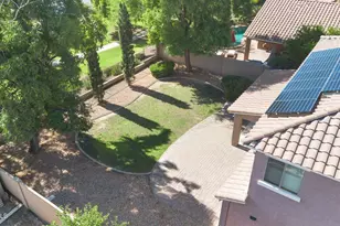 14247 W Rosewood Dr, Surprise, AZ 85379 - Photo 2