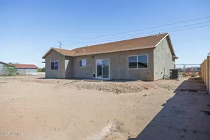 14960 S Overfield Rd, Arizona City, AZ 85123 - Photo 26
