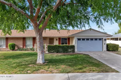 10303 W Prairie Hills Circle, Sun City, AZ 85351 - Photo 1