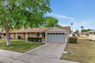 10303 W Prairie Hills Cir, Sun City, AZ 85351 - Photo 4