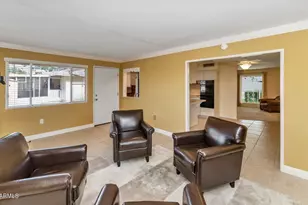 10303 W Prairie Hills Cir, Sun City, AZ 85351 - Photo 14