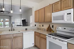 1140 S Rockwell St, Gilbert, AZ 85296 - Photo 12