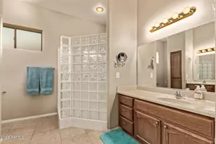 2740 S Teakwood Cir, Mesa, AZ 85209 - Photo 28