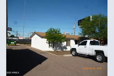 6832 N 24th Drive N #2, Phoenix, AZ 85015 - Photo 2