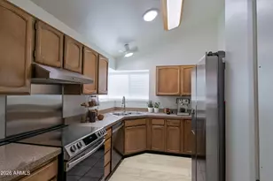 441 E Topeka Dr, Phoenix, AZ 85024 - Photo 6