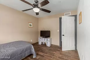 328 E Bethany Home Rd, Phoenix, AZ 85012 - Photo 20