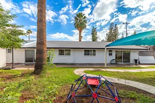 328 E Bethany Home Rd, Phoenix, AZ 85012 - Photo 32